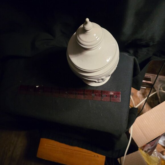 Vintage Cream Ceramic Lidded Urn With Embossed Eagle Design - Picture 9 of 9